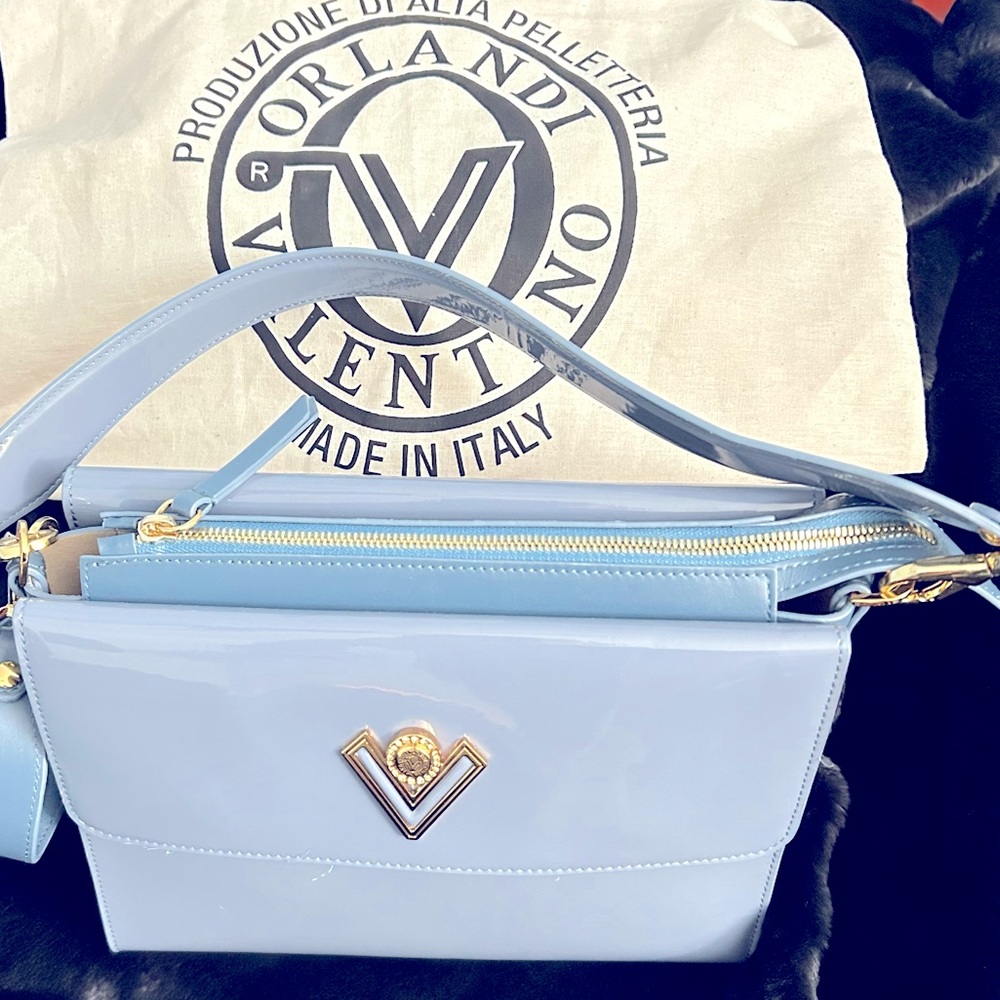 Orlandi Valentino Bag. Blue w/ gold accents - made in Italy.